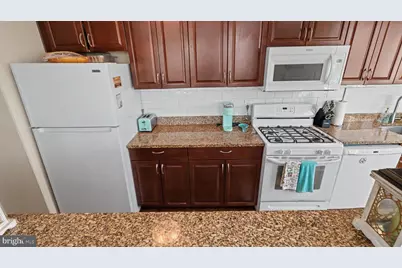 4000 Tunlaw Road NW #1111, Washington, DC 20007 - Photo 11