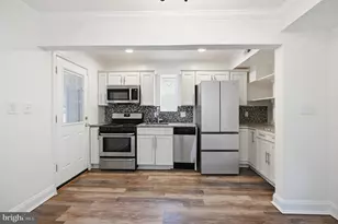 2842 30th St NE, Washington, DC 20018 - Photo 5
