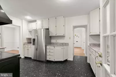 2925 Kanawha Street NW, Washington, DC 20015 - Photo 15