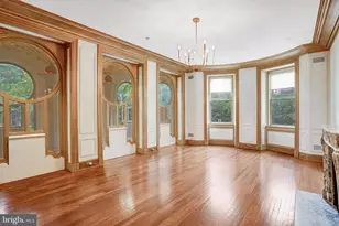 2303 Bancroft Pl NW, Washington, DC 20008 - Photo 9