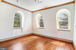 2303 Bancroft Pl NW, Washington, DC 20008 - Photo 45