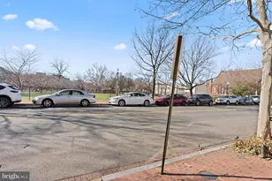 2517 P St NW, Washington, DC 20007 - Photo 23