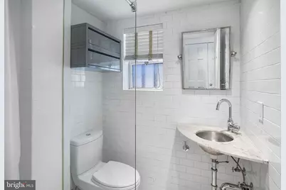 1832 Corcoran Street NW #B, Washington, DC 20009 - Photo 5