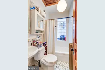 561 15th Street SE, Washington, DC 20003 - Photo 11