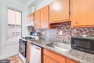 561 15th St SE, Washington, DC 20003 - Photo 17