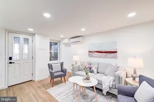 621 4th St NE, Washington, DC 20002 - Photo 17