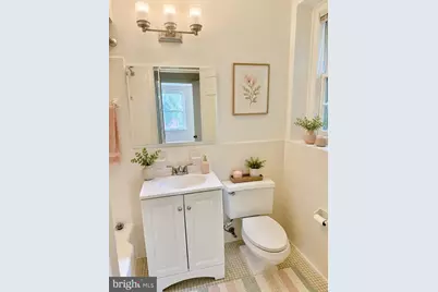 3880 Rodman Street NW #D214, Washington, DC 20016 - Photo 5