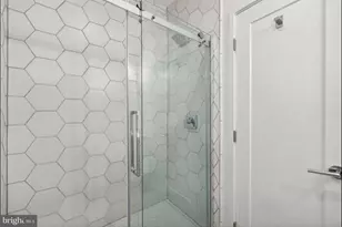 731 Fairmont St NW, Washington, DC 20001 - Photo 17