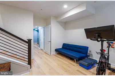 731 Fairmont Street NW #1, Washington, DC 20001 - Photo 9