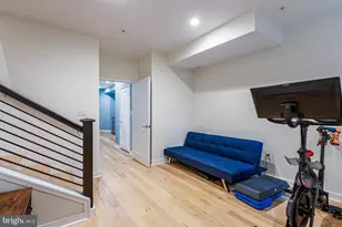 731 Fairmont St NW, Washington, DC 20001 - Photo 9