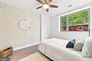 900 11th St SE, Washington, DC 20003 - Photo 11