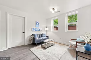 900 11th St SE, Washington, DC 20003 - Photo 9