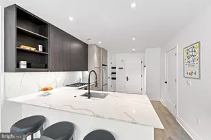 900 11th St SE, Washington, DC 20003 - Photo 5