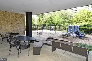 345 O St SW, Washington, DC 20024 - Photo 35