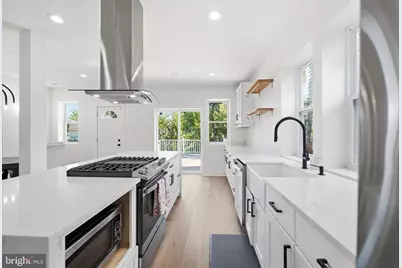 3102 South Dakota Avenue NE, Washington, DC 20018 - Photo 11