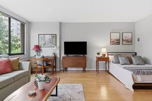 2201 L St NW, Washington, DC 20037 - Photo 9