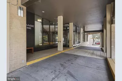 2201 L Street NW #409, Washington, DC 20037 - Photo 23