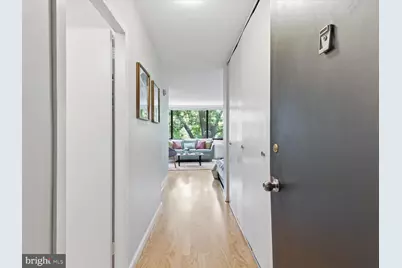 2201 L Street NW #409, Washington, DC 20037 - Photo 5