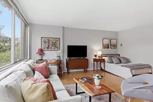 2201 L St NW, Washington, DC 20037 - Photo 7