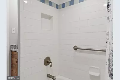 2201 L Street NW #409, Washington, DC 20037 - Photo 17