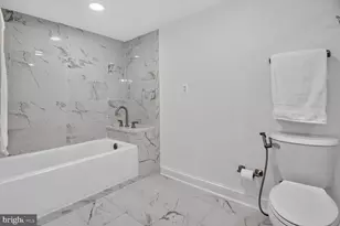 1015 33rd Street NW, Washington, DC 20007 - Photo 21