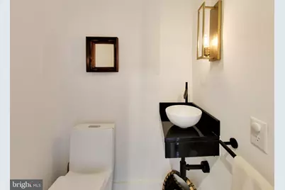 2030 16th Street NW #2, Washington, DC 20009 - Photo 15