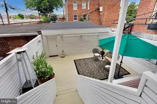 2030 16th St NW, Washington, DC 20009 - Photo 23