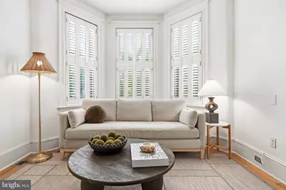 158 12th Street SE, Washington, DC 20003 - Photo 5
