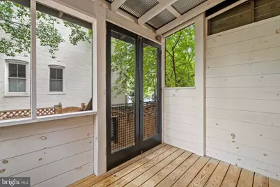 158 12th Street SE, Washington, DC 20003 - Photo 17