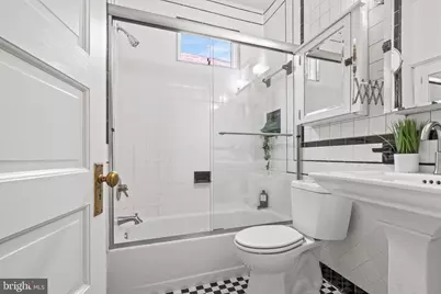 158 12th Street SE, Washington, DC 20003 - Photo 39