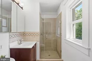 3819 Veazey St NW, Washington, DC 20016 - Photo 17