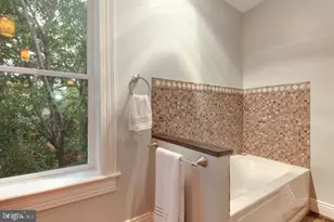 720 C St NE, Washington, DC 20002 - Photo 17