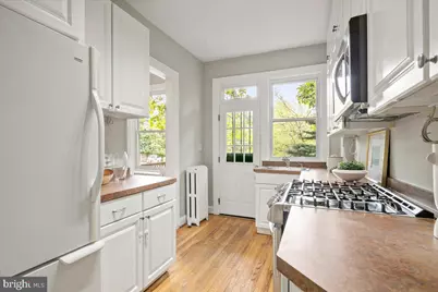 1850 Park Road NW, Washington, DC 20010 - Photo 17