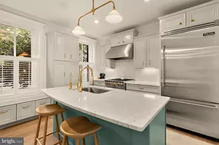 1510 26th St NW, Washington, DC 20007 - Photo 9