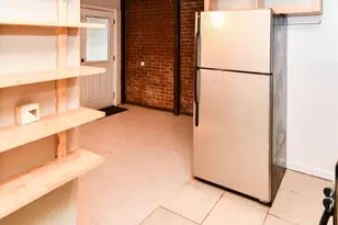 725 12th St NE, Washington, DC 20002 - Photo 11