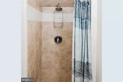 725 12th Street NE #A, Washington, DC 20002 - Photo 9