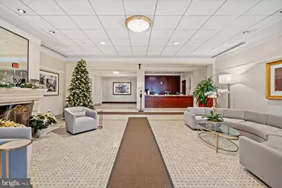 2425 L Street NW #324, Washington, DC 20037 - Photo 3