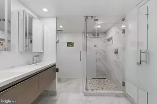 700 New Hampshire Ave NW, Washington, DC 20037 - Photo 33