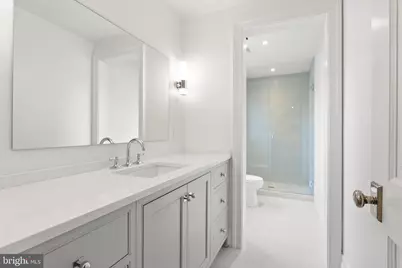 4433 Cathedral Avenue NW, Washington, DC 20016 - Photo 35