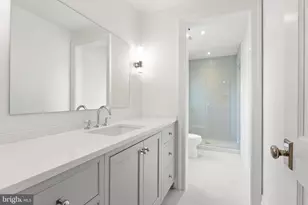 4433 Cathedral Ave NW, Washington, DC 20016 - Photo 35