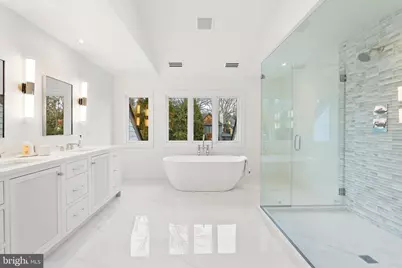 4433 Cathedral Avenue NW, Washington, DC 20016 - Photo 25