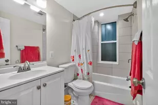 1495 Newton St NW, Washington, DC 20010 - Photo 15