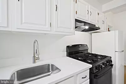 3018 Porter Street NW #201, Washington, DC 20008 - Photo 19