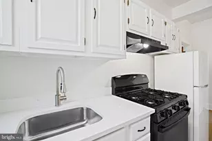 3018 Porter St NW, Washington, DC 20008 - Photo 19