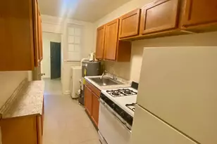 1018 16th St NE, Washington, DC 20002 - Photo 5