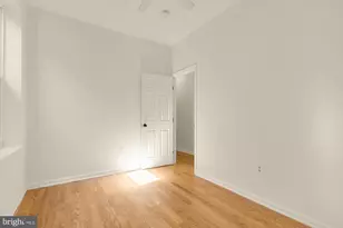 1027 7th St NE, Washington, DC 20002 - Photo 23