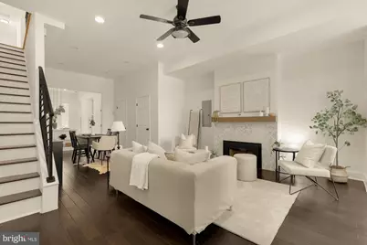 1027 7th Street NE, Washington, DC 20002 - Photo 3
