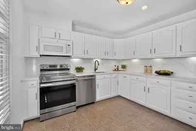 2828 Wisconsin Avenue NW #314, Washington, DC 20007 - Photo 15