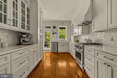 1739 Lanier Place NW, Washington, DC 20009 - Photo 11