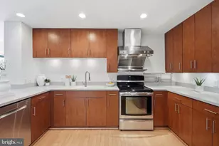 910 M Street NW, Washington, DC 20001 - Photo 11